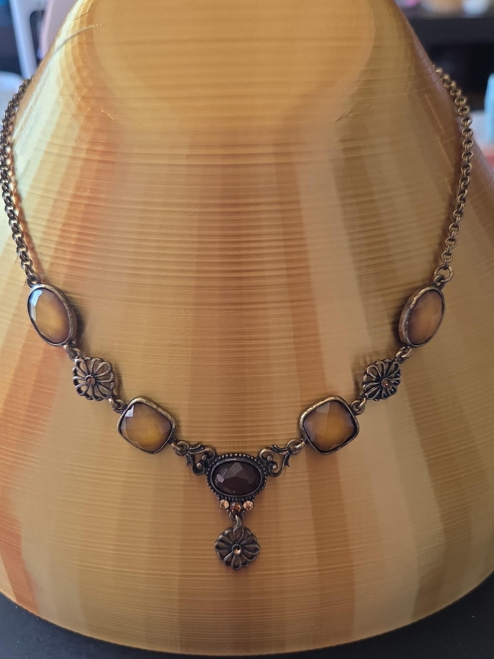 Lia Sophia Antiqued Gold-Tone Yellow Glass Stone Floral Necklace *As Is*